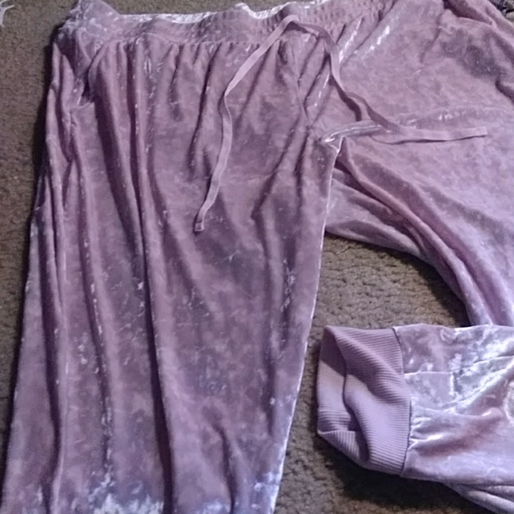 Sweat pants